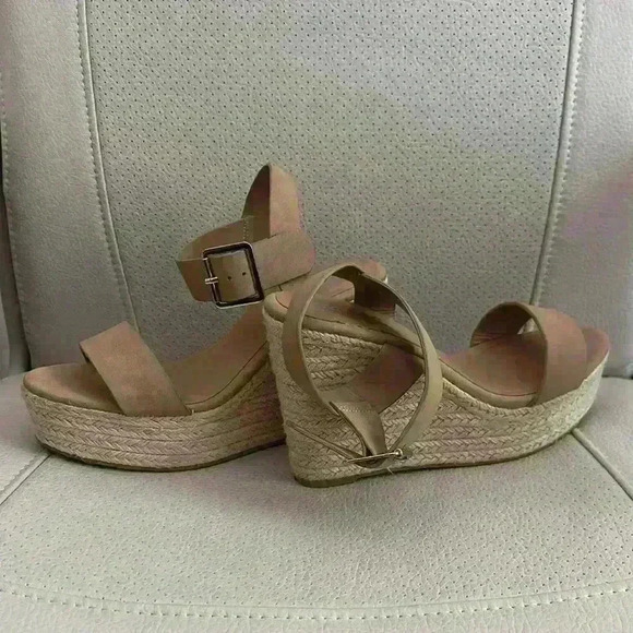 Tan Wedge Sandals with Ankle Strap - Picture 5 of 7